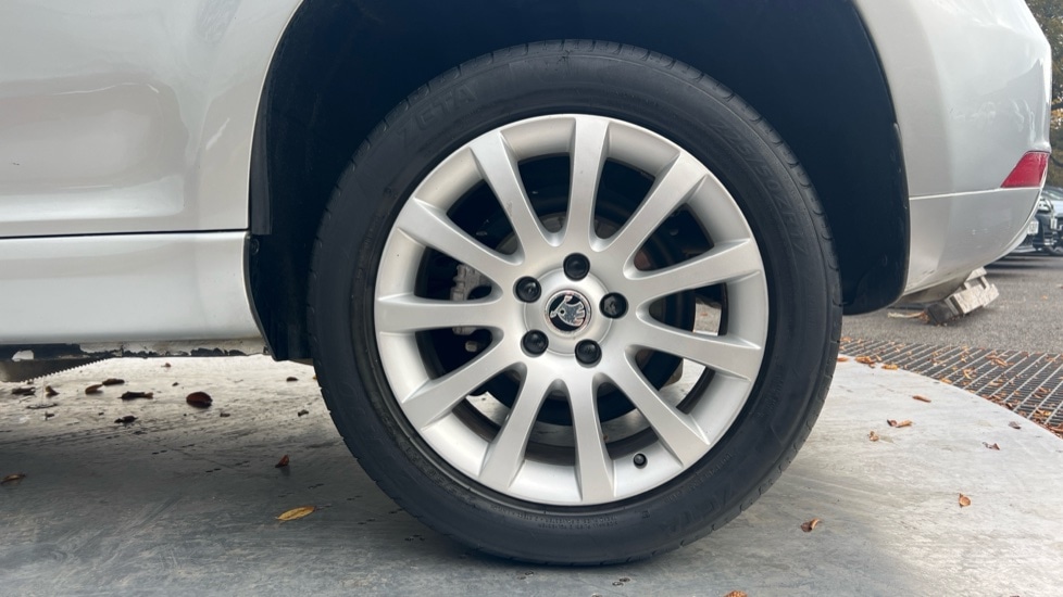 Used Skoda Yeti 2015 for sale - 76870864: Photo 19