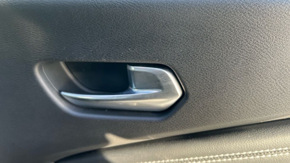 Used Nissan Juke 2022 for sale - 76874761: Photo 44