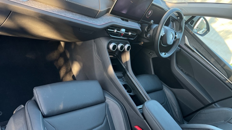 Used Skoda Kodiaq 2025 for sale - 77075766: Photo 2