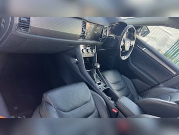 Used Skoda Kodiaq 2024 for sale - 75843812: Photo