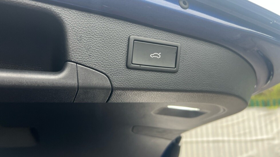 Used Skoda Superb 2025 for sale - 76869837: Photo 32