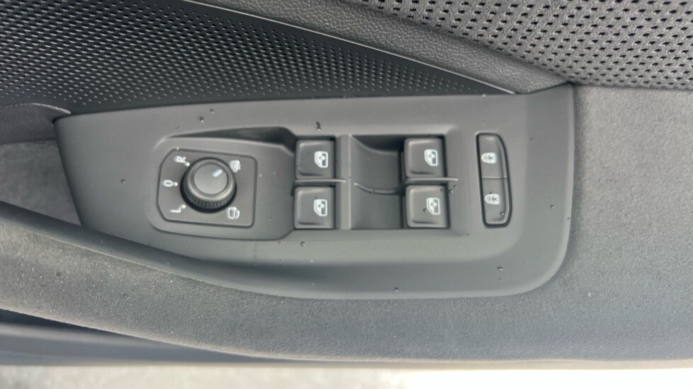 Used Skoda Superb 2025 for sale - 76869837: Photo 41