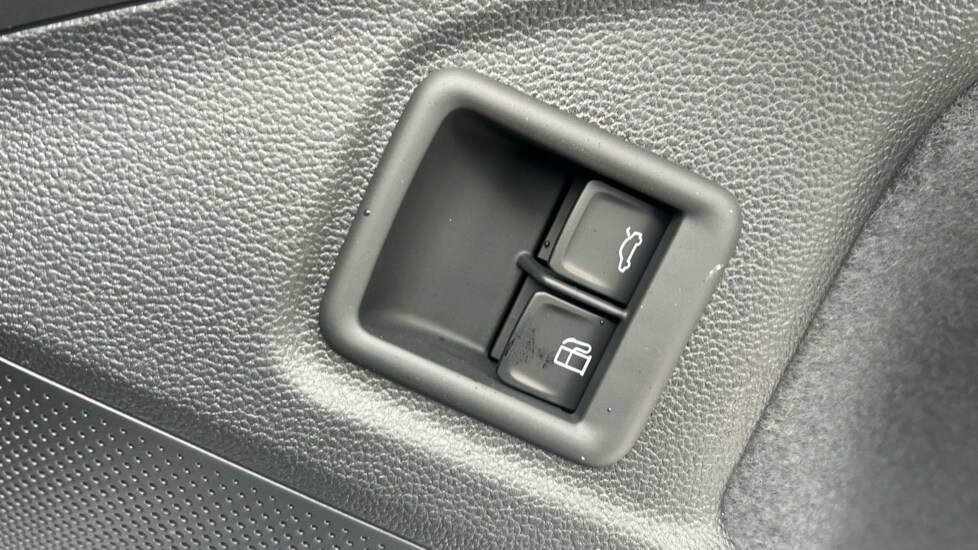 Used Skoda Superb 2025 for sale - 76869837: Photo 43