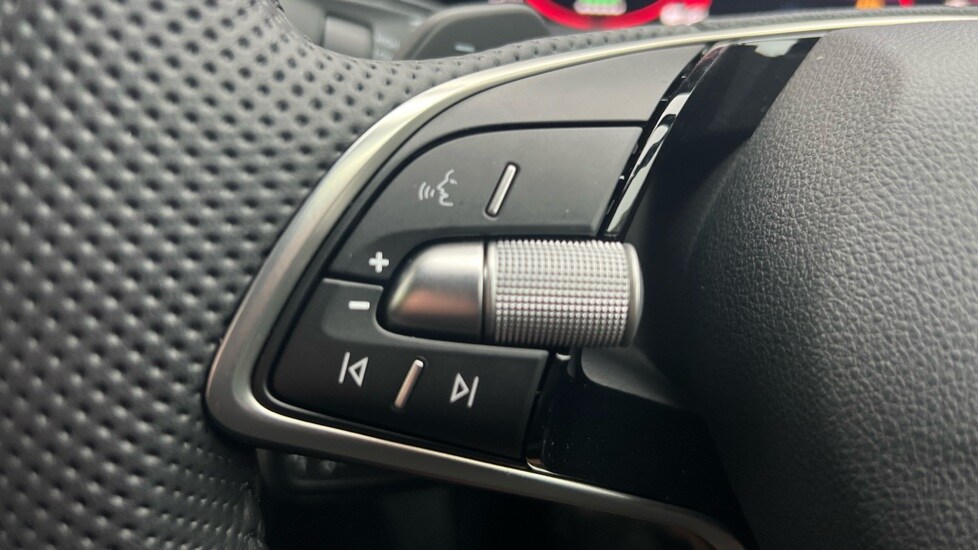 Used Skoda Superb 2025 for sale - 76869837: Photo 67