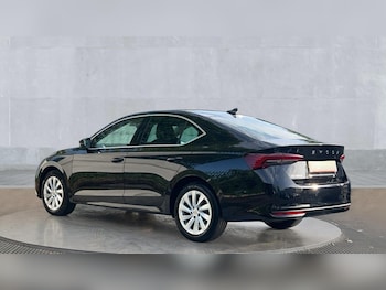Used Skoda Octavia 2024 for sale - 75467382: Photo