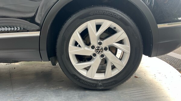 Used Volkswagen Tiguan 2021 for sale - 76074303: Photo 18