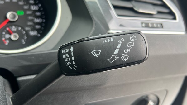 Used Volkswagen Tiguan 2021 for sale - 76074303: Photo 24