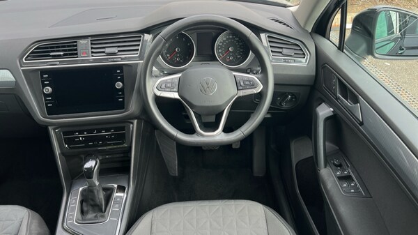 Used Volkswagen Tiguan 2021 for sale - 76074303: Photo 40