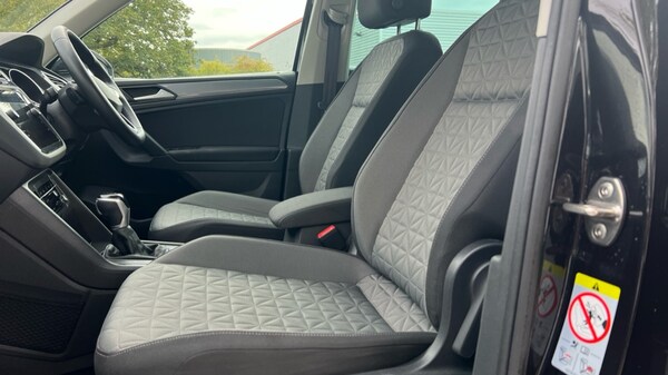 Used Volkswagen Tiguan 2021 for sale - 76074303: Photo 41
