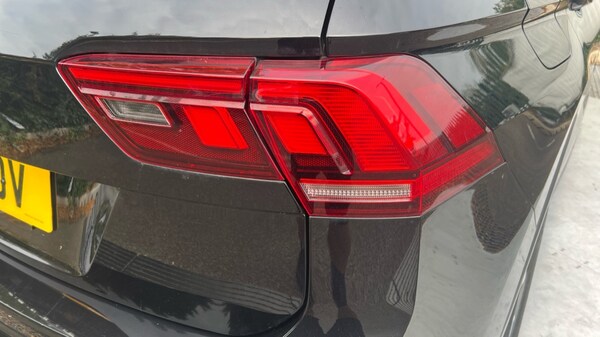 Used Volkswagen Tiguan 2021 for sale - 76074303: Photo 55