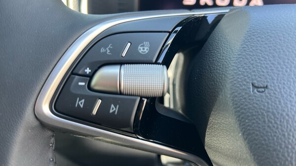 Used Skoda Karoq 2025 for sale - 75467682: Photo 62