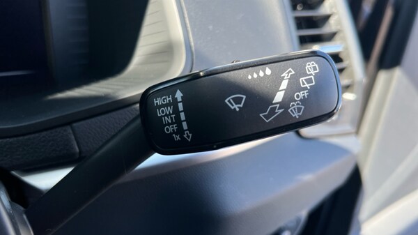 Used Skoda Karoq 2025 for sale - 75467682: Photo 63