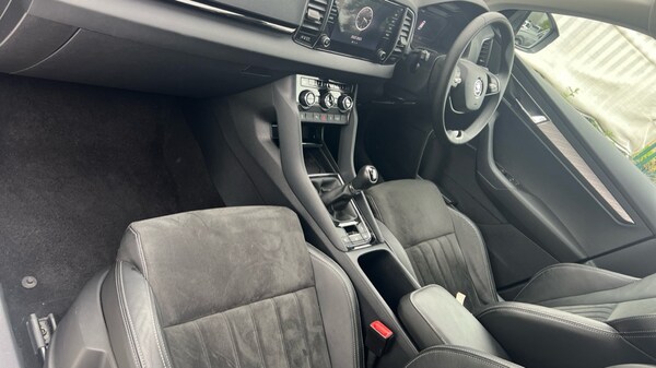 Used Skoda Karoq 2024 for sale - 75467675: Photo 2