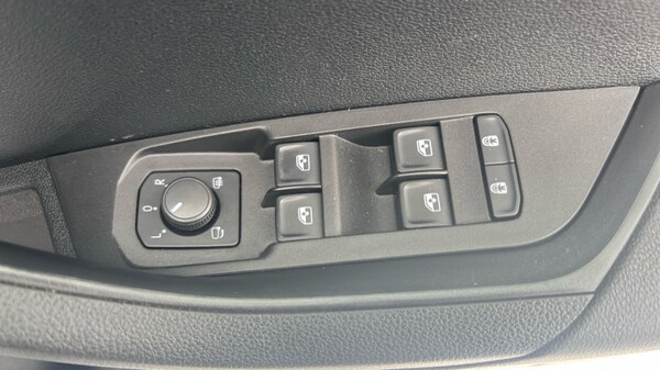 Used Skoda Karoq 2024 for sale - 75467675: Photo 42