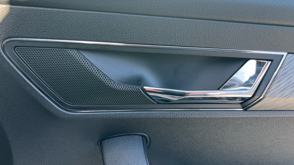 Used Skoda Karoq 2024 for sale - 76870515: Photo 42