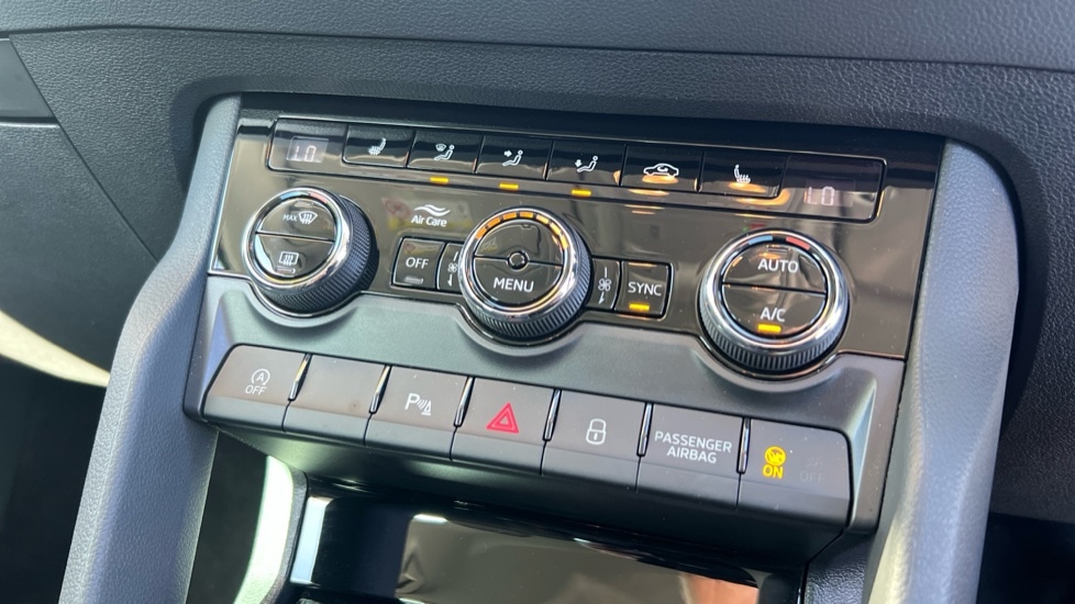 Used Skoda Karoq 2024 for sale - 76870515: Photo 65