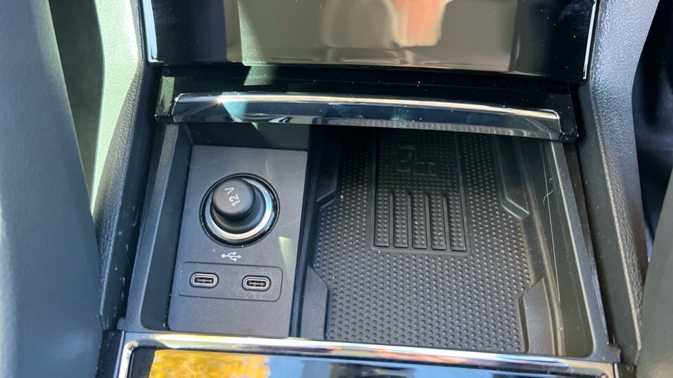 Used Skoda Karoq 2024 for sale - 76870515: Photo 75