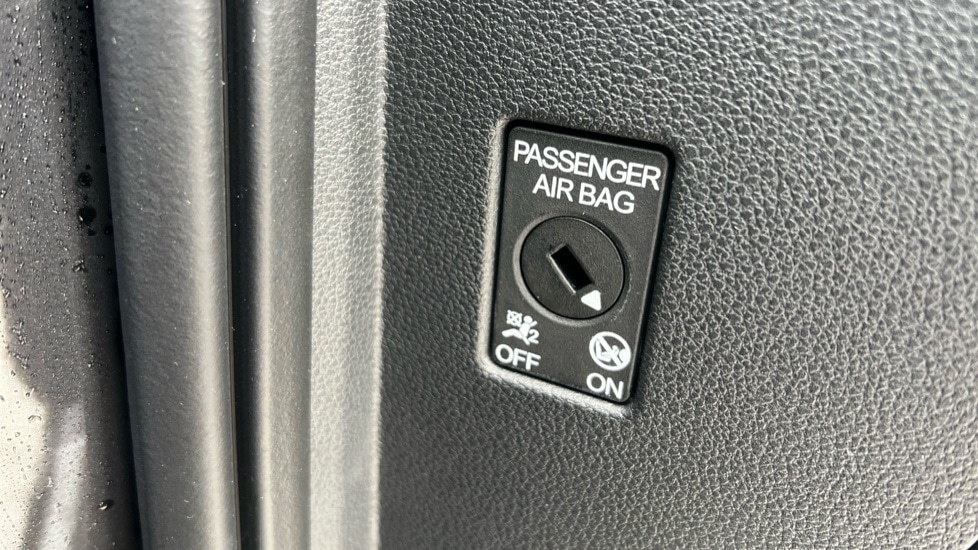 Used Skoda Karoq 2023 for sale - 76415264: Photo 36