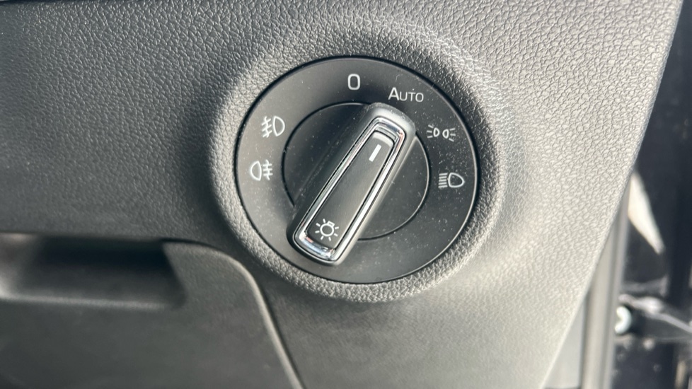 Used Skoda Karoq 2023 for sale - 76415264: Photo 41