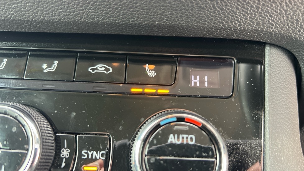 Used Skoda Karoq 2023 for sale - 76415264: Photo 73