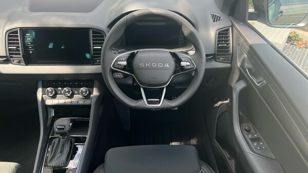 Used Skoda Karoq 2025 for sale - 75467528: Photo 27