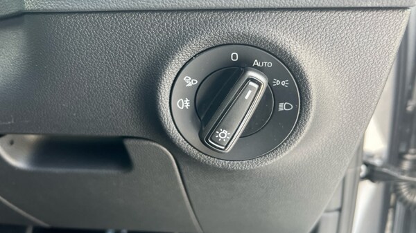 Used Skoda Karoq 2025 for sale - 75467528: Photo 43