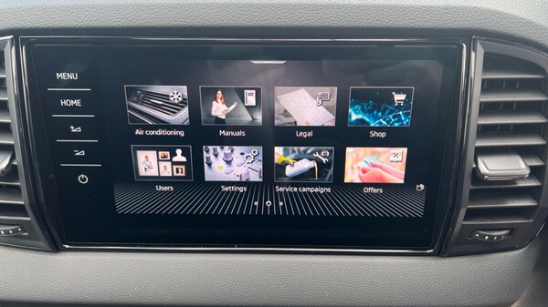 Used Skoda Karoq 2025 for sale - 75467528: Photo 74