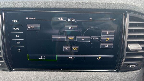 Used Skoda Karoq 2025 for sale - 75467528: Photo 75
