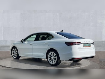 Used Skoda Superb 2025 for sale - 75467539: Photo