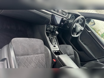 Used Skoda Superb 2019 for sale - 75715269: Photo