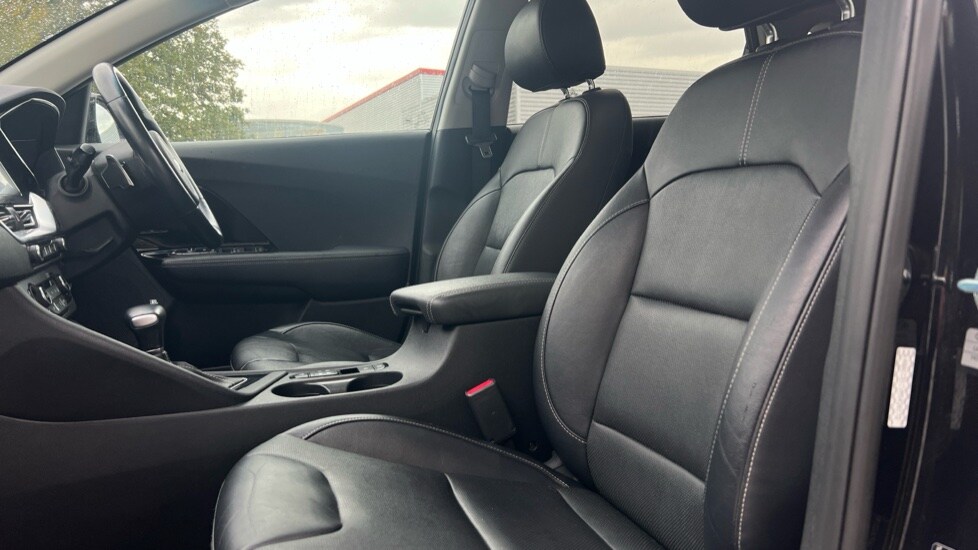 Used Kia Niro 2021 for sale - 76086625: Photo 39