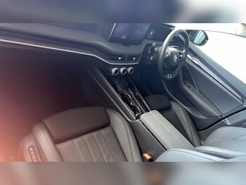 Used Skoda Superb 2025 for sale - 75843674: Photo