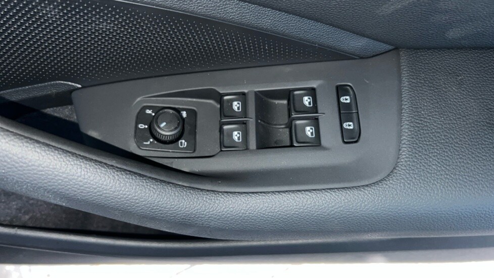Used Skoda Superb 2025 for sale - 75843674: Photo 40