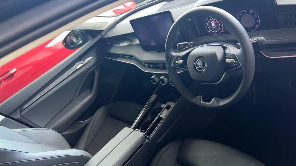 Used Skoda Superb 2025 for sale - 75843674: Photo 6