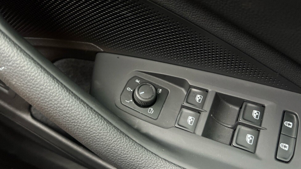 Used Skoda Superb 2025 for sale - 75843674: Photo 81