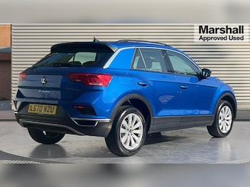 Used Volkswagen T-Roc 2020 for sale - 75569576: Photo
