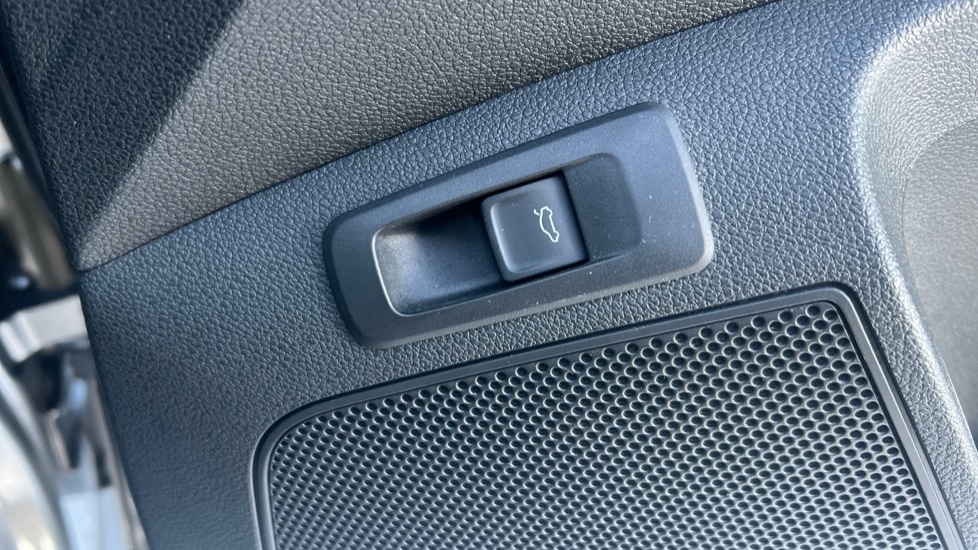 Used Skoda Karoq 2022 for sale - 76872543: Photo 43