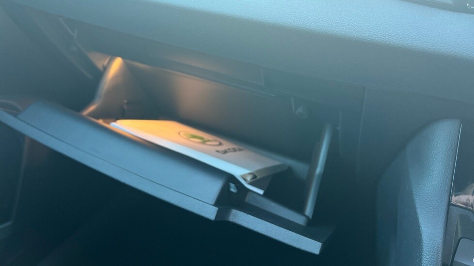 Used Skoda Karoq 2022 for sale - 76872543: Photo 75