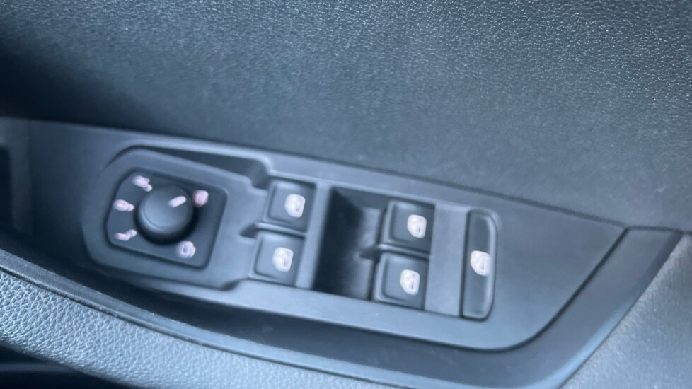 Used Skoda Karoq 2022 for sale - 76872543: Photo 82