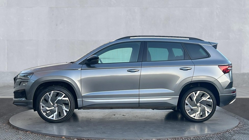 Used Skoda Karoq 2022 for sale - 76872543: Photo 9