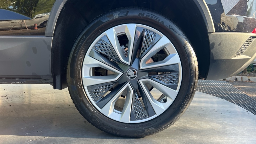 Used Skoda Karoq 2025 for sale - 76869433: Photo 19