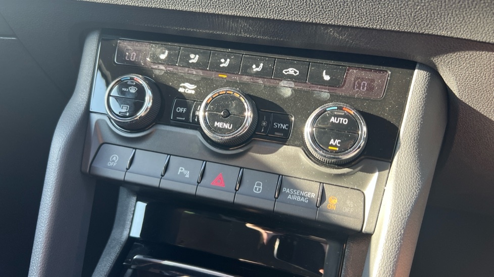 Used Skoda Karoq 2025 for sale - 76869433: Photo 59