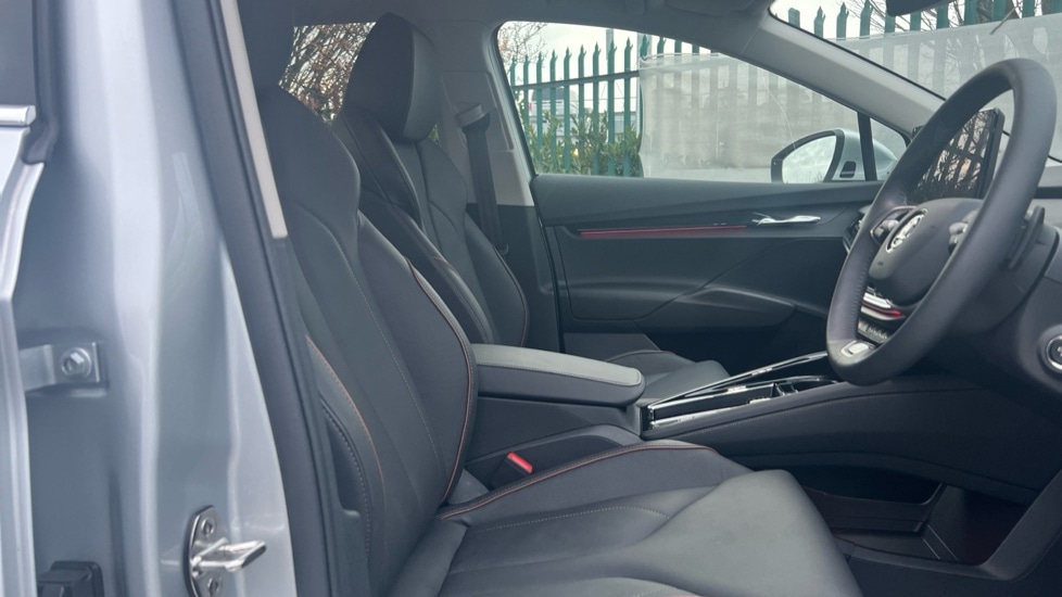 Used Skoda Enyaq 2025 for sale - 76872969: Photo 26