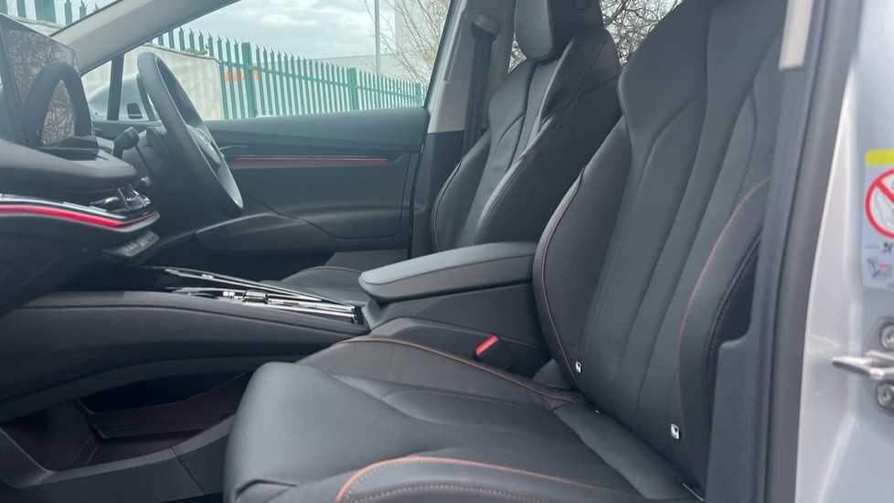 Used Skoda Enyaq 2025 for sale - 76872969: Photo 28