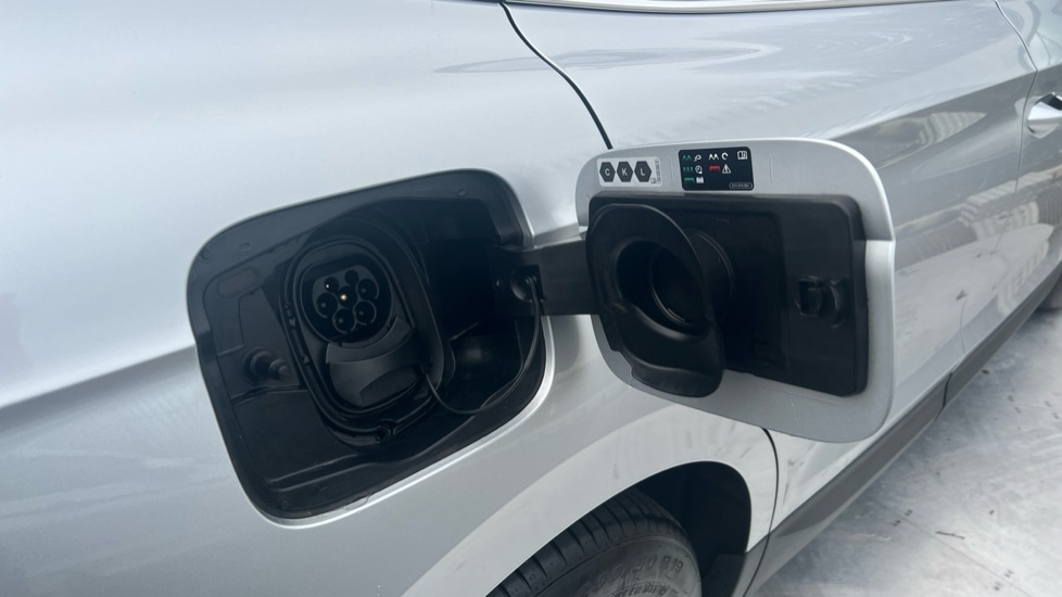 Used Skoda Enyaq 2025 for sale - 76872969: Photo 29