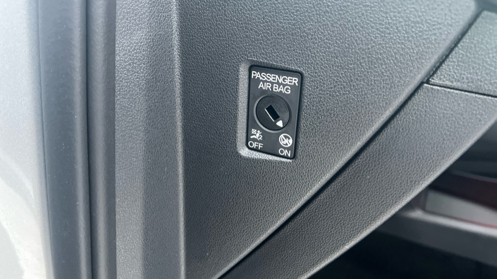 Used Skoda Enyaq 2025 for sale - 76872969: Photo 39