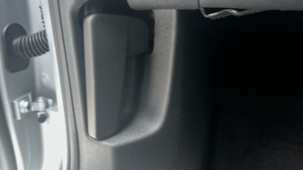 Used Skoda Enyaq 2025 for sale - 76872969: Photo 40