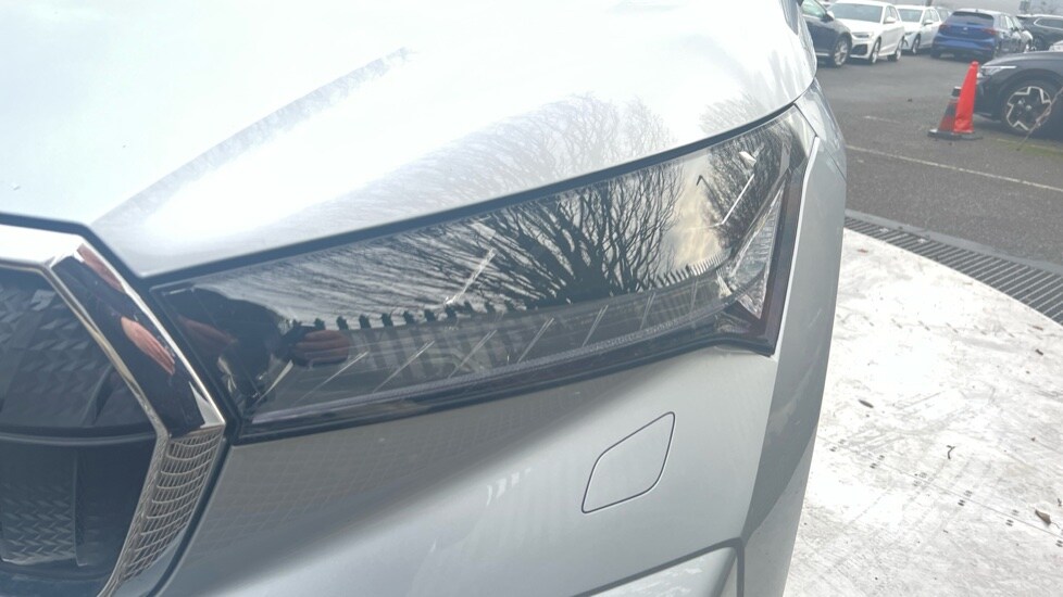 Used Skoda Enyaq 2025 for sale - 76872969: Photo 55