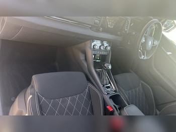 Used Skoda Karoq 2023 for sale - 76393662: Photo