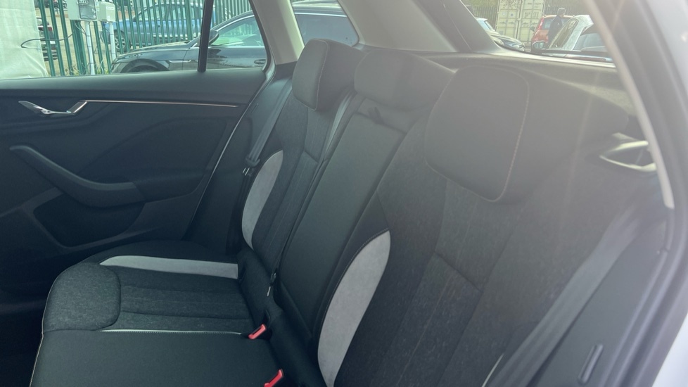 Used Skoda Kamiq 2025 for sale - 76960178: Photo 15